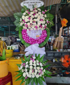 Floral arrangement for a memorial